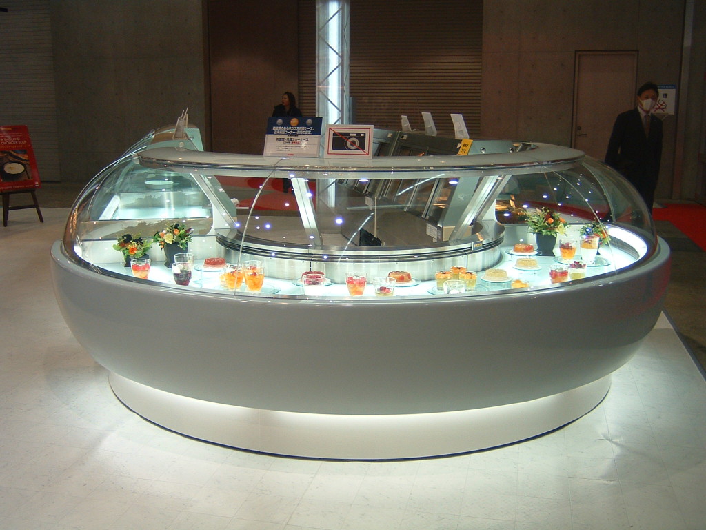 ショーケース用ガラス | グラフィックス・ガラスのデザイン、加工